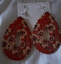 Boucles d'oreilles, vegane, ecologique, couleur rouge, avec fleurs, en bois, fermoir crochet