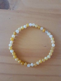 Bracelet agate jaune boules de 4 mm monté sur élastique, bracelet agate, agate jaune, élastiqué