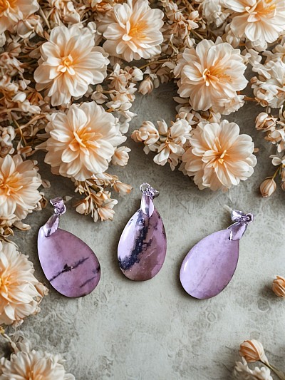 Pendentif rhodonite naturelle