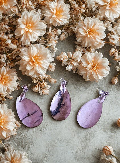Pendentif rhodonite naturelle